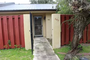 649 Broadmoor Cir, Winter Haven, FL 33884 - Photo 2