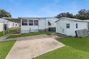 314 Lakeview Dr, Osteen, FL 32764 - Photo 16