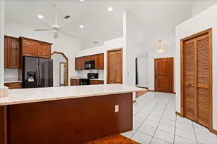 1012 Tony Cir, Saint Cloud, FL 34772 - Photo 8