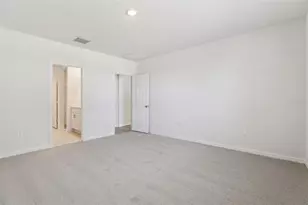 2695 Sedgefield Cir, Haines City, FL 33844 - Photo 24