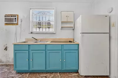 6207 Blossom Avenue, Tampa, FL 33614 - Photo 42