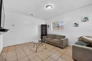 6207 Blossom Ave, Tampa, FL 33614 - Photo 24