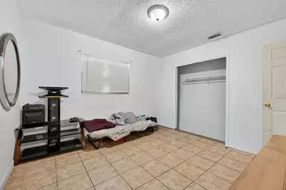 6207 Blossom Avenue, Tampa, FL 33614 - Photo 34