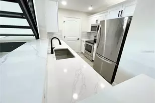 4221 W Spruce St, Tampa, FL 33607 - Photo 6