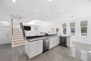 352 Radisson Pl, Oviedo, FL 32765 - Photo 34