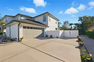 352 Radisson Pl, Oviedo, FL 32765 - Photo 16