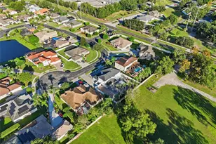 352 Radisson Pl, Oviedo, FL 32765 - Photo 10