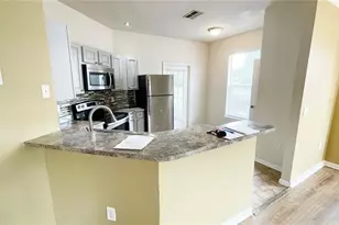 18022 Villa Creek Dr, Tampa, FL 33647 - Photo 8