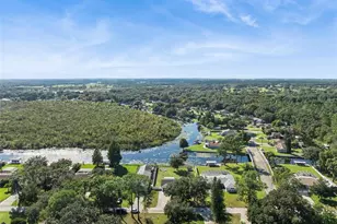 27922 Tammi Dr, Tavares, FL 32778 - Photo 36