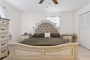 27922 Tammi Dr, Tavares, FL 32778 - Photo 20