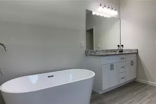 2129 Hibiscus Pl, Poinciana, FL 34759 - Photo 16