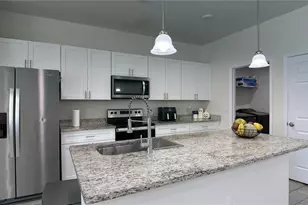 2129 Hibiscus Pl, Poinciana, FL 34759 - Photo 6