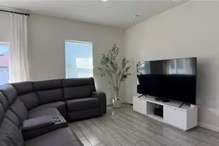 2129 Hibiscus Pl, Poinciana, FL 34759 - Photo 10