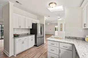 4039 N Citrus Cir, Zellwood, FL 32798 - Photo 10