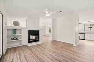 4039 N Citrus Cir, Zellwood, FL 32798 - Photo 6