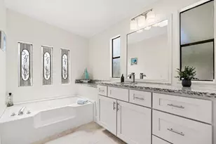 4039 N Citrus Cir, Zellwood, FL 32798 - Photo 14