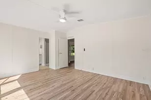 4039 N Citrus Cir, Zellwood, FL 32798 - Photo 12