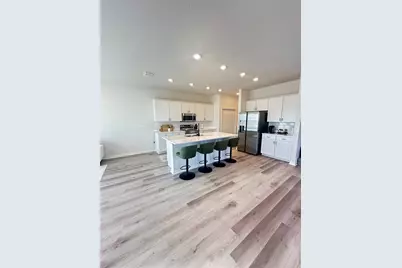 452 Huckleberry Blossom Drive, Saint Cloud, FL 34771 - Photo 2