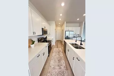 452 Huckleberry Blossom Drive, Saint Cloud, FL 34771 - Photo 4