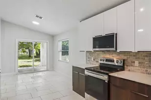 1424 18th St, Orlando, FL 32805 - Photo 8