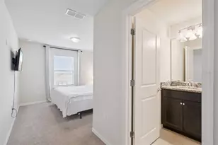 3729 Pacific Ln, Davenport, FL 33897 - Photo 32