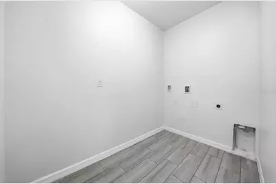 547 Hartford Heights Street, Spring Hill, FL 34609 - Photo 18