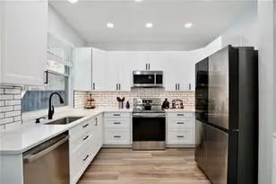 856 Jade Forest Ave, Orlando, FL 32828 - Photo 4