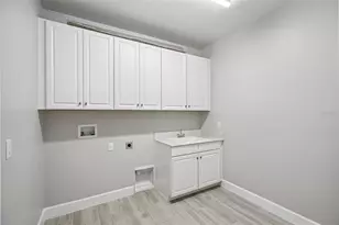 3233 Wolf Lk Ave, Apopka, FL 32712 - Photo 2