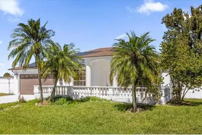 713 Maderia Court, Kissimmee, FL 34758 - Photo 2