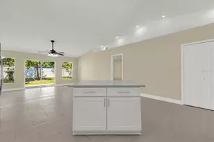 713 Maderia Ct, Kissimmee, FL 34758 - Photo 6