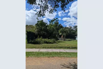 Holly Street, Mount Dora, FL 32757 - Photo 2