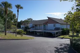 202 Country Ln NE, Winter Haven, FL 33881 - Photo 2