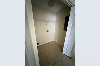 202 Country Lane NE #202, Winter Haven, FL 33881 - Photo 8