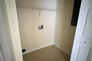 202 Country Ln NE, Winter Haven, FL 33881 - Photo 8