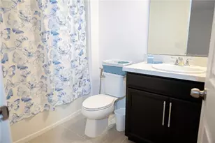 3385 Wauseon Dr, Saint Cloud, FL 34772 - Photo 4