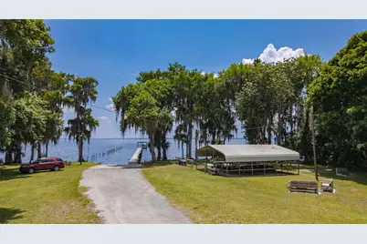 218 SE 1st Street, Georgetown, FL 32139 - Photo 10