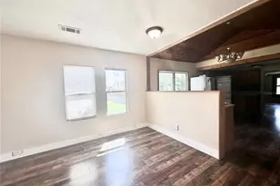 315 S Clayton St, Mount Dora, FL 32757 - Photo 8