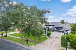 2668 Dover Glen Cir, Orlando, FL 32828 - Photo 2