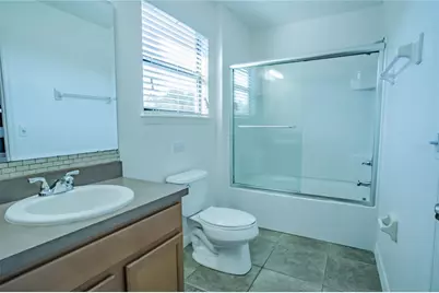 1056 Cypress Pointe Boulevard, Davenport, FL 33896 - Photo 18