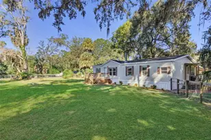 28405 SE 175th St, Umatilla, FL 32784 - Photo 2
