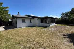 2801 45th St S, Gulfport, FL 33711 - Photo 20