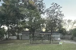 6632 Edgewater Dr, Orlando, FL 32810 - Photo 1