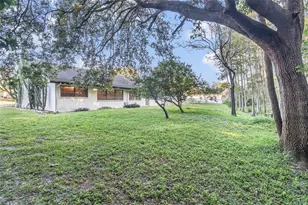 7320 Auburn Ln, New Port Richey, FL 34654 - Photo 28