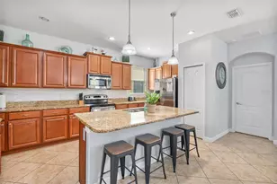 8925 Sugar Palm Rd, Kissimmee, FL 34747 - Photo 16