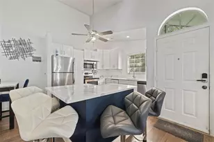 6011 Laketree Ln, Temple Terrace, FL 33617 - Photo 6