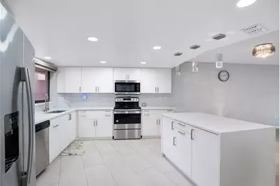 1054 Lotus Cove Court #612, Altamonte Springs, FL 32714 - Photo 6