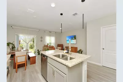 2766 Narcoossee Commons Way, Saint Cloud, FL 34771 - Photo 8