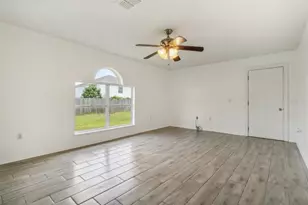 4911 Daryl Ct, Saint Cloud, FL 34771 - Photo 6