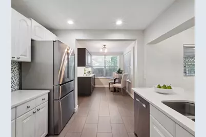 1725 Oakmont Lane, Orlando, FL 32804 - Photo 8