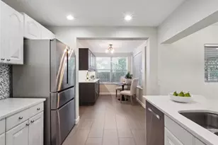 1725 Oakmont Ln, Orlando, FL 32804 - Photo 8